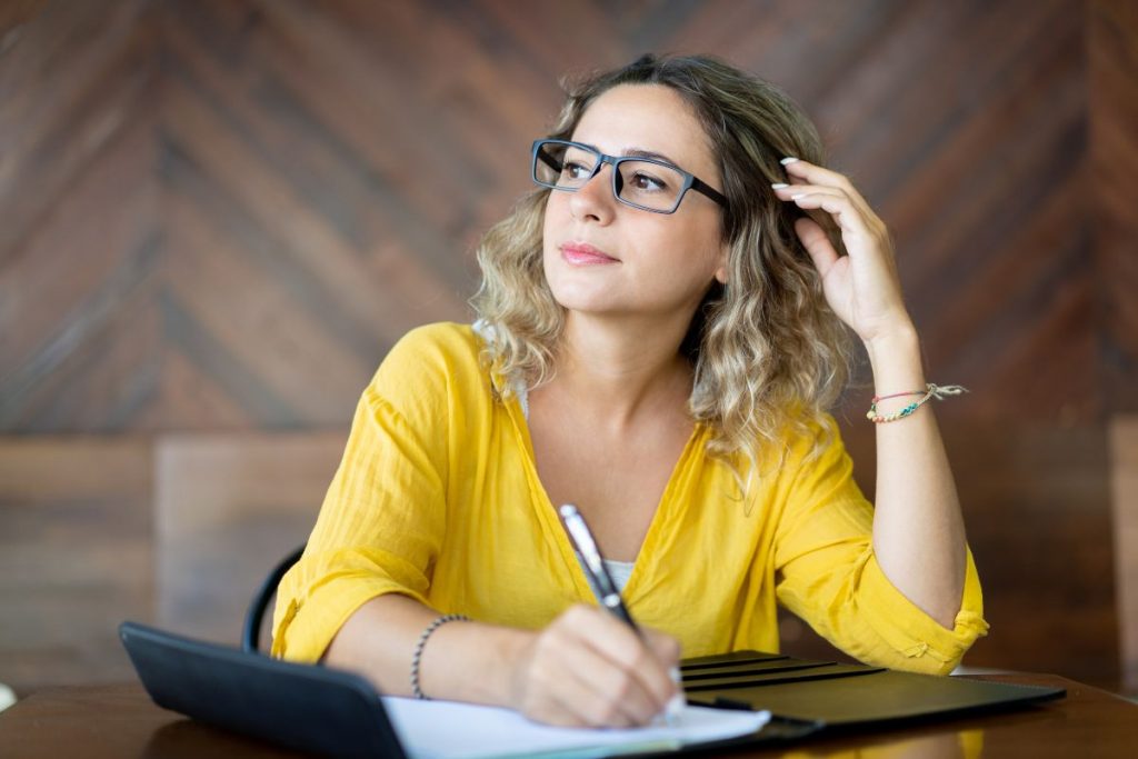 Como contratos mal elaborados podem comprometer contadores e empresas