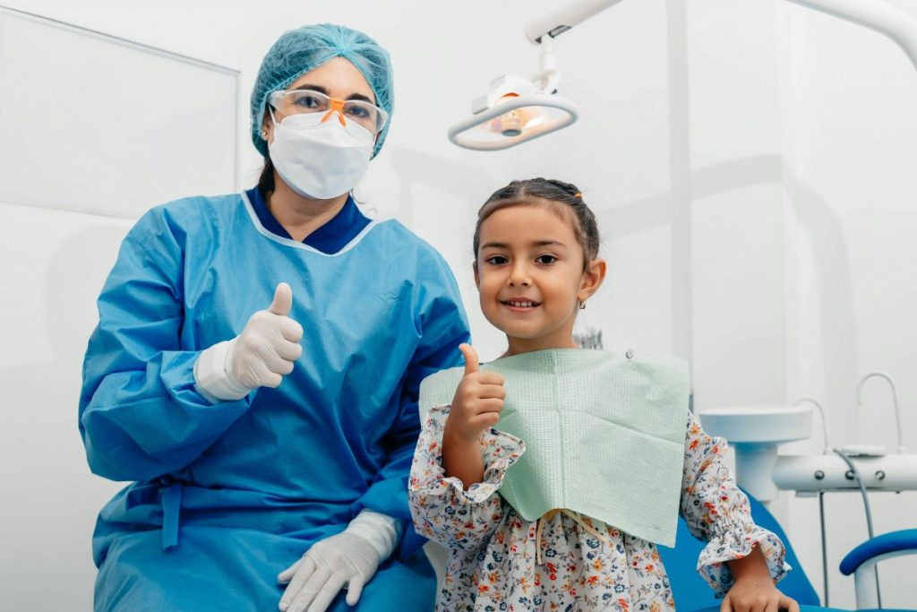 Receita Federal esclarece regras de INSS para médicos e dentistas que atendem planos de saúde