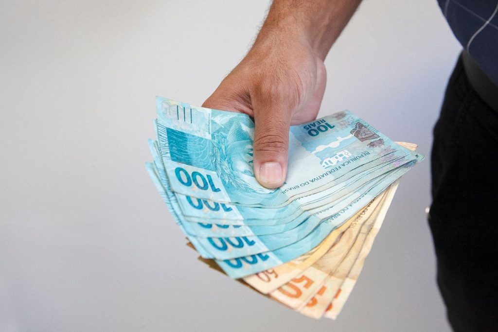 Simples Nacional 2026: multas imediatas por atraso em obrigações exigem atenção redobrada