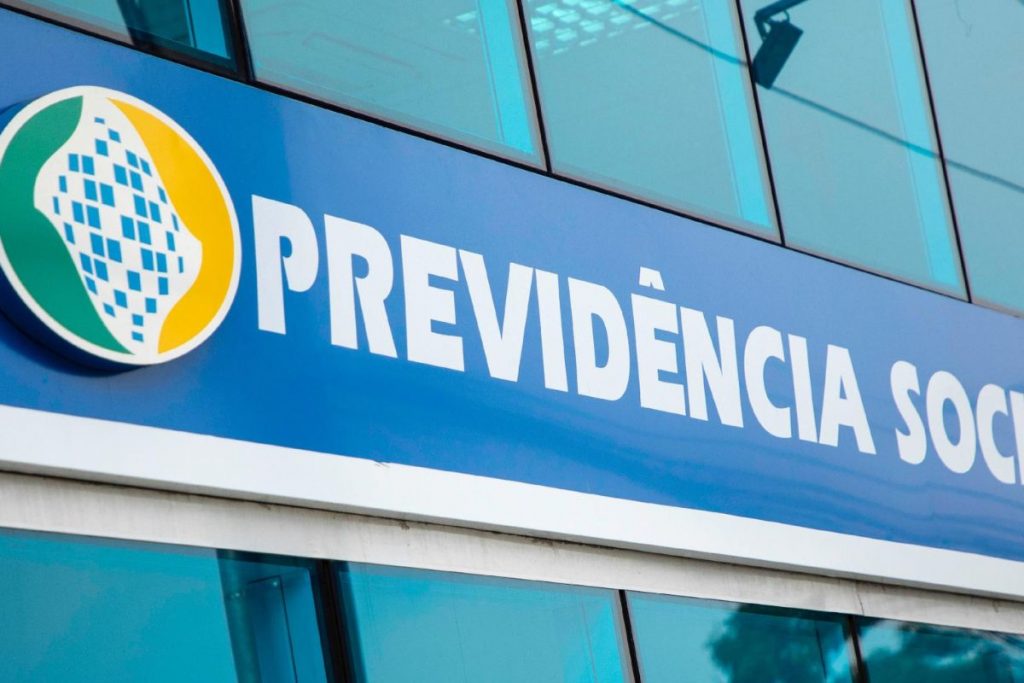 INSS atualiza índices de correção: entenda como ficam os valores de benefícios e atrasados